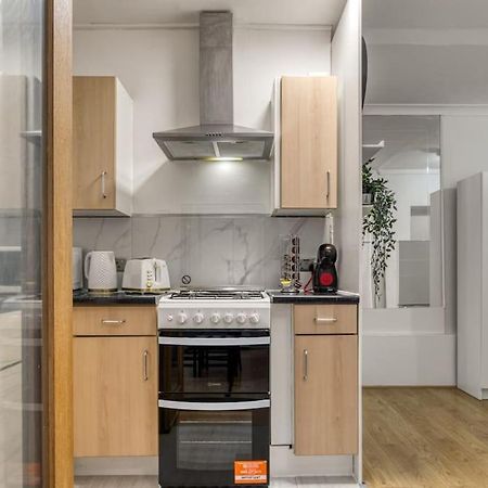 דירות לונדון Cosy 2Br Retreat Near Paddington Station מראה חיצוני תמונה