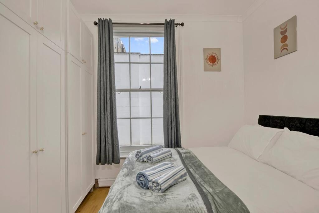 דירות לונדון Cosy 2Br Retreat Near Paddington Station מראה חיצוני תמונה