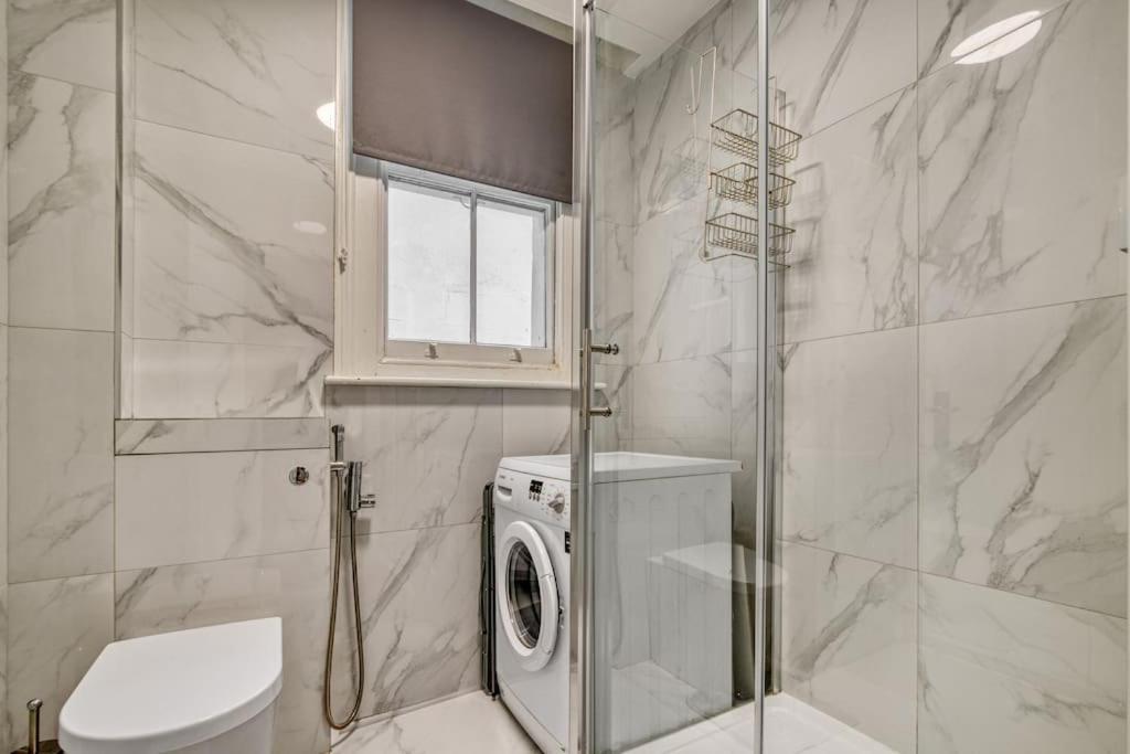 דירות לונדון Cosy 2Br Retreat Near Paddington Station מראה חיצוני תמונה